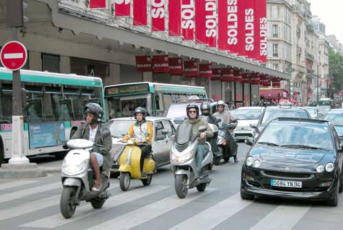 Lane-splitting in Paris